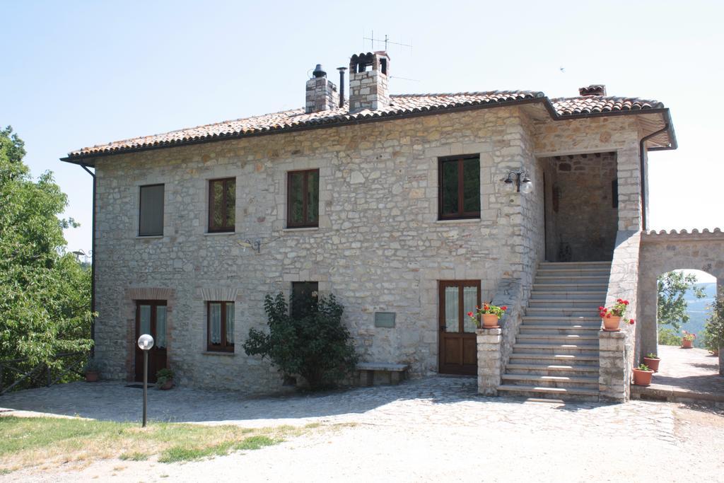 Il Vallone Di Melezzole Villa Bagian luar foto