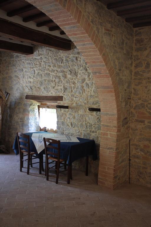 Il Vallone Di Melezzole Villa Bagian luar foto
